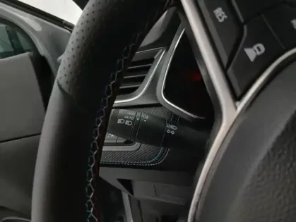 Photo 27 Renault Captur E-Tech full hybrid 145 ch esprit Alpine