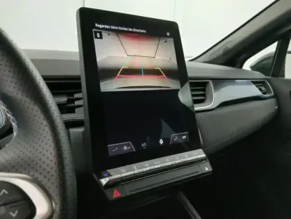 Photo 19 Renault Captur E-Tech full hybrid 145 ch esprit Alpine