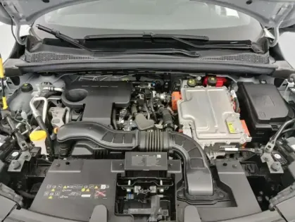 Photo 18 Renault Captur E-Tech full hybrid 145 ch esprit Alpine