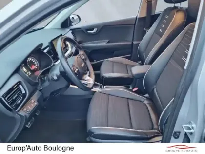 Photo 10 Kia Stonic  1.0 T-GDi 120ch MHEV GT Line DCT7