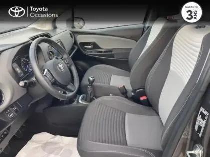 Photo 10 Toyota Yaris  110 VVT-i France Connect 5p MY19