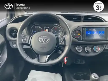 Photo 8 Toyota Yaris  110 VVT-i France Connect 5p MY19