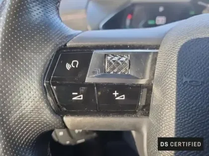 Photo 12 DS DS 3  Crossback E-Tense Performance Line