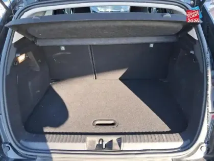 Photo 13 Renault Captur  1.6 E-Tech hybride 145ch Intens -21