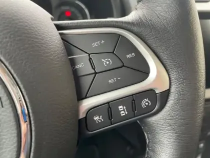 Photo 14 Jeep Renegade  1.3 Turbo T4 190ch PHEV 4xe Limited BVA6 eAWD