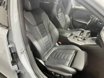 Photo 8 BMW Serie 3 Série 3 Touring 330eA 292ch M Sport