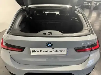 Photo 10 BMW Serie 3 Série 3 Touring 330eA 292ch M Sport