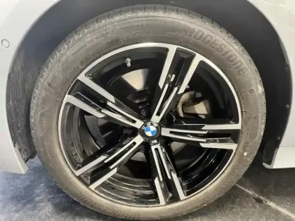 Photo 7 BMW Serie 3 Série 3 Touring 330eA 292ch M Sport