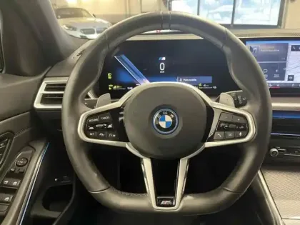 Photo 5 BMW Serie 3 Série 3 Touring 330eA 292ch M Sport