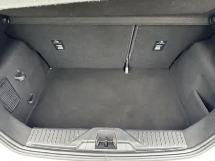 Photo 8 Ford Fiesta  1.1 85ch Cool & Connect 5p Euro6.2