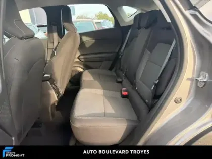 Photo 11 Renault Captur  1.0 TCe 90ch Evolution