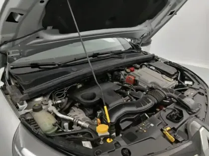 Photo 11 Renault Clio  1.6 E-Tech 140ch Limited -21