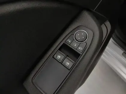 Photo 12 Renault Clio  1.6 E-Tech 140ch Limited -21