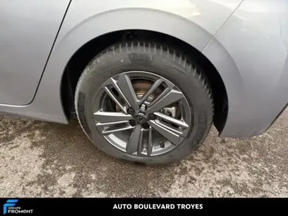 Photo 12 Peugeot 308  1.2 PureTech 130ch S&S Allure