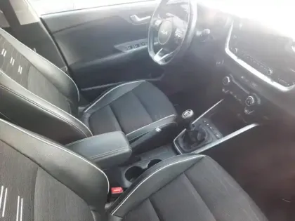 Photo 5 Kia Stonic  1.0 T-GDi 100ch GT Line Premium