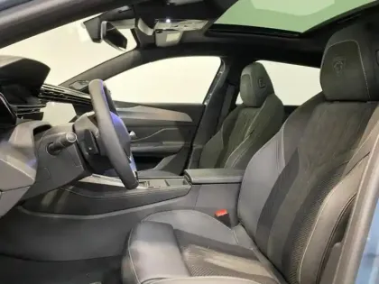 Photo 8 Peugeot 308  SW 1.2 Hybrid 145ch GT Exclusive e-DCS6