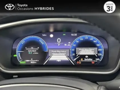 Photo 5 Toyota Corolla  Cross 196 4x4 Premiere