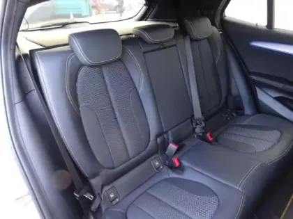 Photo 9 BMW X2  xDrive18dA 150ch M Sport Euro6d-T