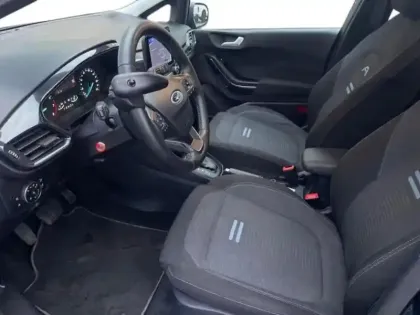 Photo 6 Ford Fiesta Gén. V Ph1 Evo Active X 5