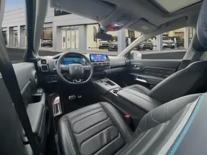 Photo 7 Citroën C5 aircross  Hybrid rechargeable 180ch Shine ë-EAT8