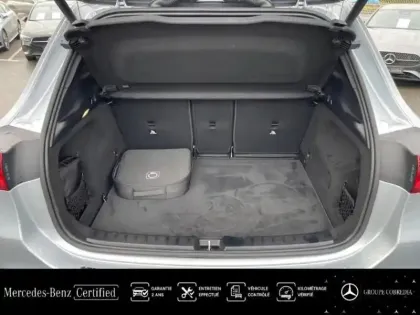 Photo 11 Mercedes GLA  250 e Hybrid EQ 218ch AMG Line 8G-DCT