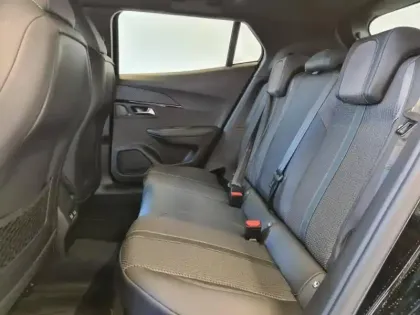 Photo 10 Peugeot 2008  1.2 PureTech 130ch S&S GT EAT8