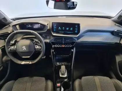 Photo 8 Peugeot 2008  1.2 PureTech 130ch S&S GT EAT8