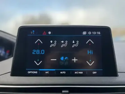 Photo 11 Peugeot 3008  1.2 PureTech 130ch E6.c Allure S&S EAT8