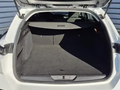 Photo 12 Peugeot 308  SW 1.5 BlueHDi 130ch S&S Active Pack EAT8