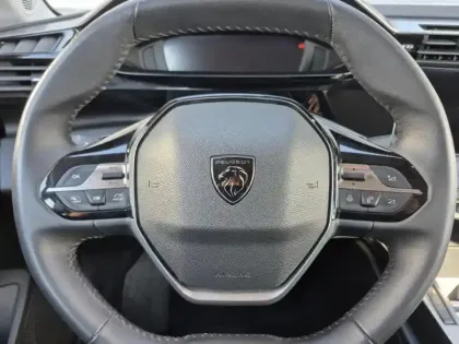 Photo 14 Peugeot 308  SW 1.5 BlueHDi 130ch S&S Active Pack EAT8