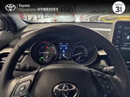 Photo 9 Toyota C-HR  1.8 Hybride 122ch Dynamic Ultimate E-CVT