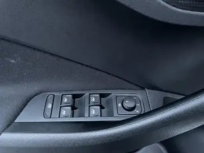 Photo 11 Skoda Kamiq  1.0 TSI Evo 110ch Ambition DSG7