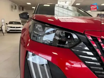 Photo 12 Peugeot 2008  1.2 PureTech 130ch S&S GT EAT8