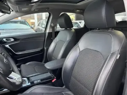 Photo 11 Kia Xceed  1.0 T-GDI 120ch Launch Edition