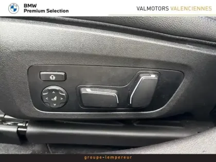 Photo 12 BMW Serie 3 Série 3 318dA 150ch M Sport