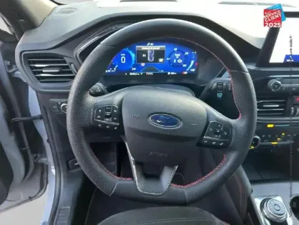 Photo 11 Ford Kuga  2.5 Duratec 190ch FHEV E85 ST-Line BVA