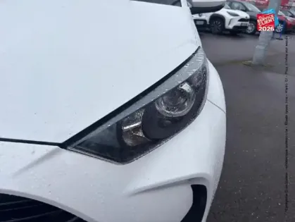 Photo 12 Toyota Yaris  116h Dynamic 5p MY22