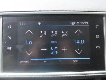 Photo 13 Peugeot 308  1.2 PureTech 110ch S&S Style