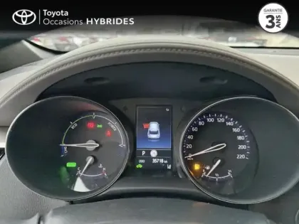 Photo 13 Toyota C-HR  122h Distinctive 2WD E-CVT MY22