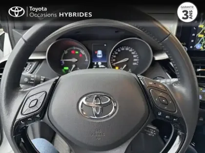 Photo 12 Toyota C-HR  122h Distinctive 2WD E-CVT MY22