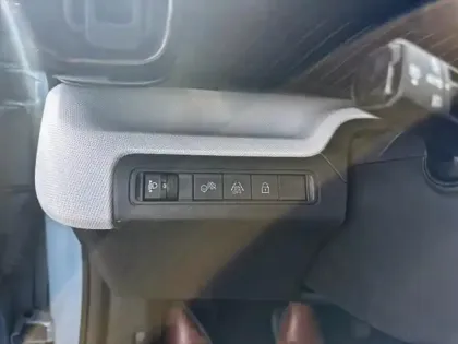 Photo 13 Citroën C3  1.2 PureTech 100ch YOU