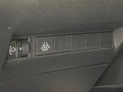 Photo 10 Peugeot 2008  1.2 PureTech 130ch S&S Allure Business EAT8