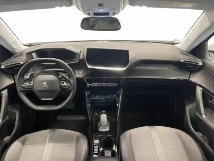 Photo 5 Peugeot 2008  1.2 PureTech 130ch S&S Allure Business EAT8