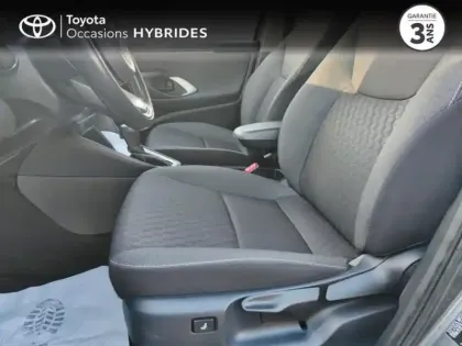 Photo 10 Toyota Yaris  116h Dynamic Business 5p + Programme Beyond Zero Academy MY22