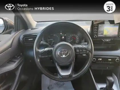 Photo 8 Toyota Yaris  116h Dynamic Business 5p + Programme Beyond Zero Academy MY22
