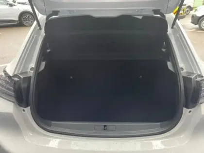 Photo 9 Peugeot 208  1.2 Hybrid 110ch Allure e-DCS6