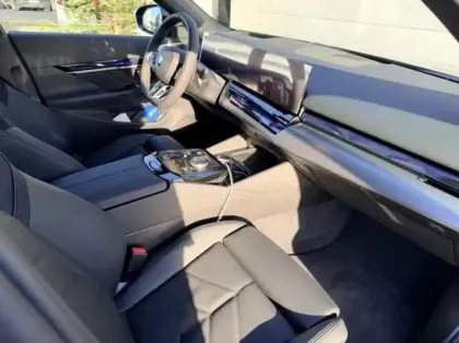 Photo 11 BMW Serie 5 Série 5 Touring 540dA 303ch M Sport xDrive