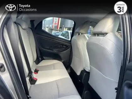 Photo 14 Toyota Yaris  116h Iconic 5p MY22