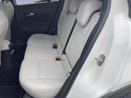 Photo 9 Fiat 600  1.2 Hybrid 100ch La Prima DCT6