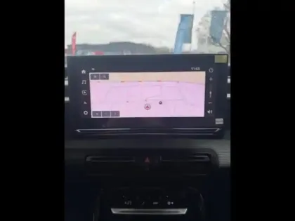 Photo 11 Citroën C3 Aircross  1.2 Hybride 145ch MAX